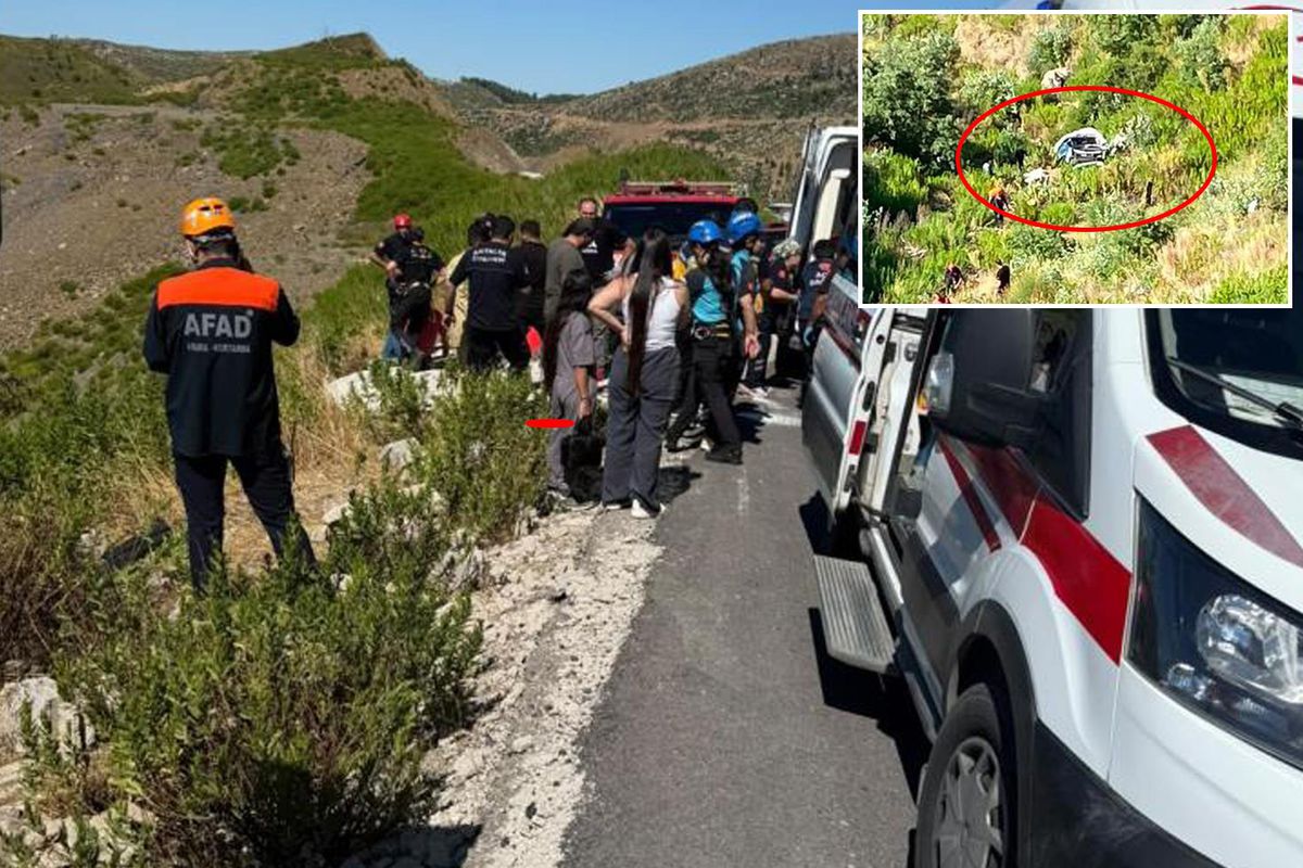 Antalyada korkunç kaza: Uçuruma yuvarlanan otomobildeki 5 kişi can verdi