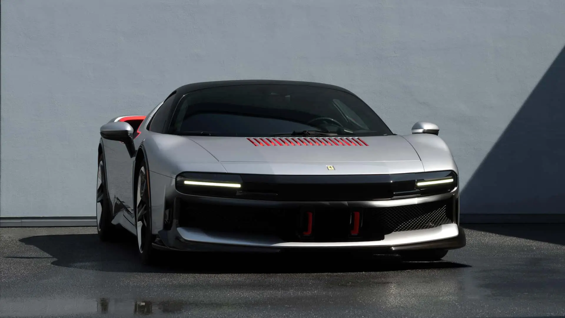 Ferrari’den dünyada sadece bir tane: CZ26 tanıtıldı!