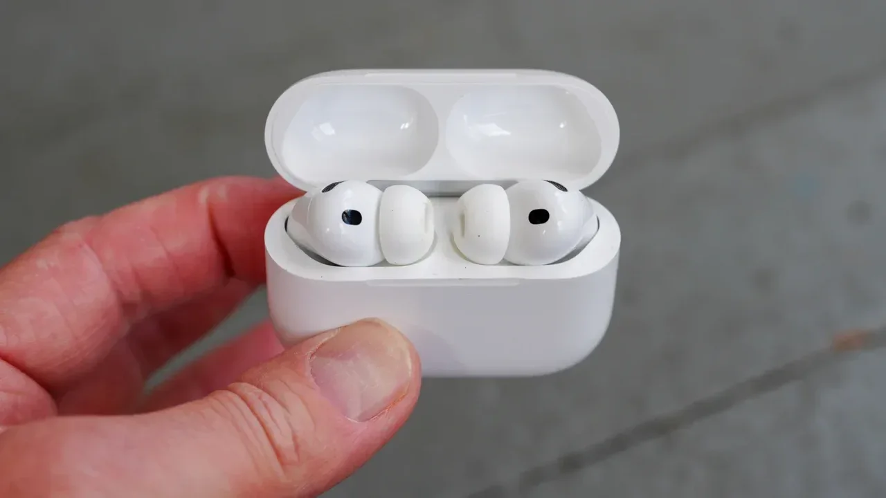 Kameralı AirPods ile Gelişmiş Uzamsal Ses Takibi