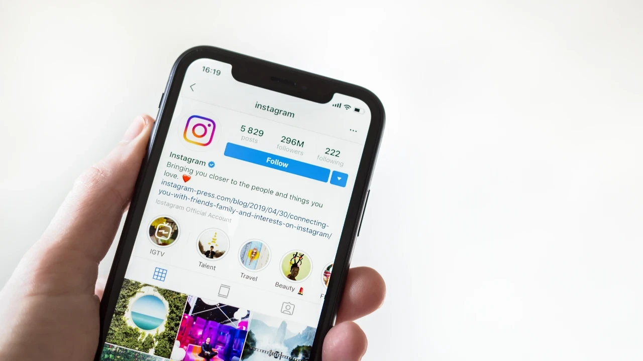 Instagram’ın yeni yapay zekası hangi videonuzun neden tuttuğunu anlamaya çalışacak