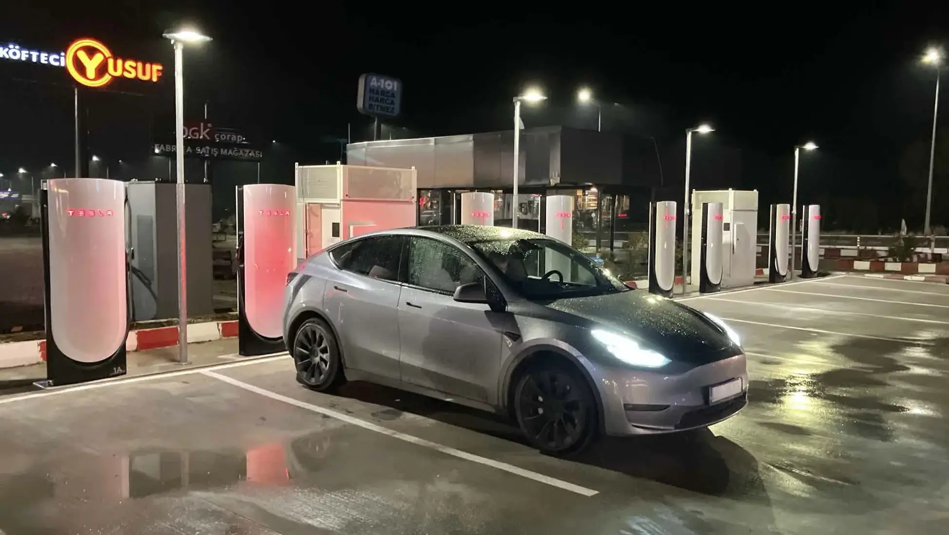 Tesla Amasya Supercharger açıldı: Karadeniz yolundaki şarj boşluğu kapandı