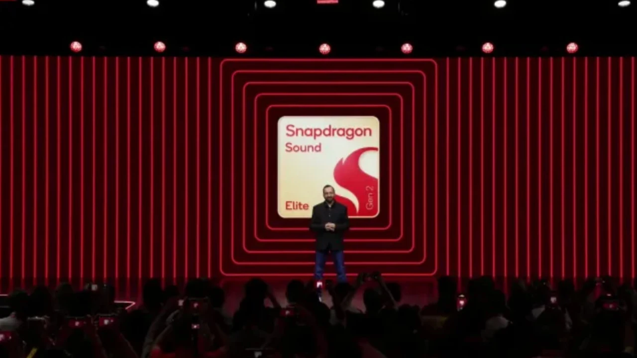 Qualcomm kulaklıklarda Bluetooth’un en büyük sorunlarından birini Wi‑Fi ile çözmek istiyor